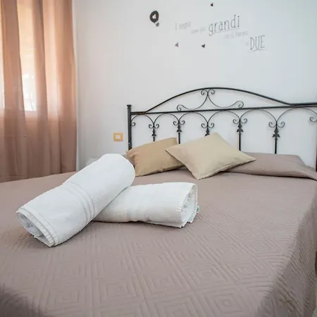 Poesia Del Mare سيراكوزا