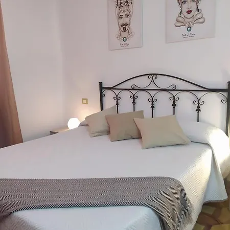 بيت ضيافة Poesia Del Mare سيراكوزا